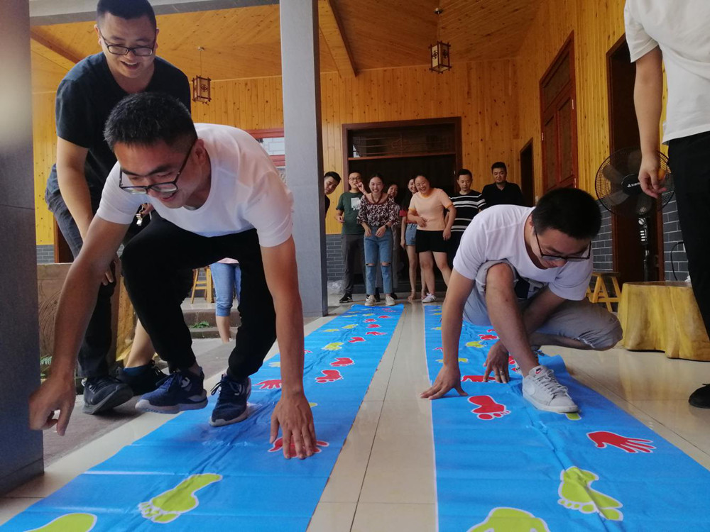 �����l(f��)չ��˾�����w�������������ġ������l(f��)չ��˾�_չ����Ȥζ���