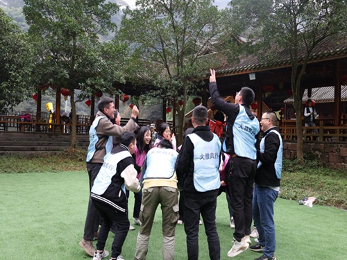 �����l(f��)չ��˾�����ľ������F�Y(ji��)�^���������l(f��)չ��˾�_չ�������